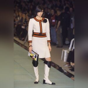 Authentic Runway CHANEL Ad Campaign Boucle Wool Tweed Suit Skirt Only  Size 38